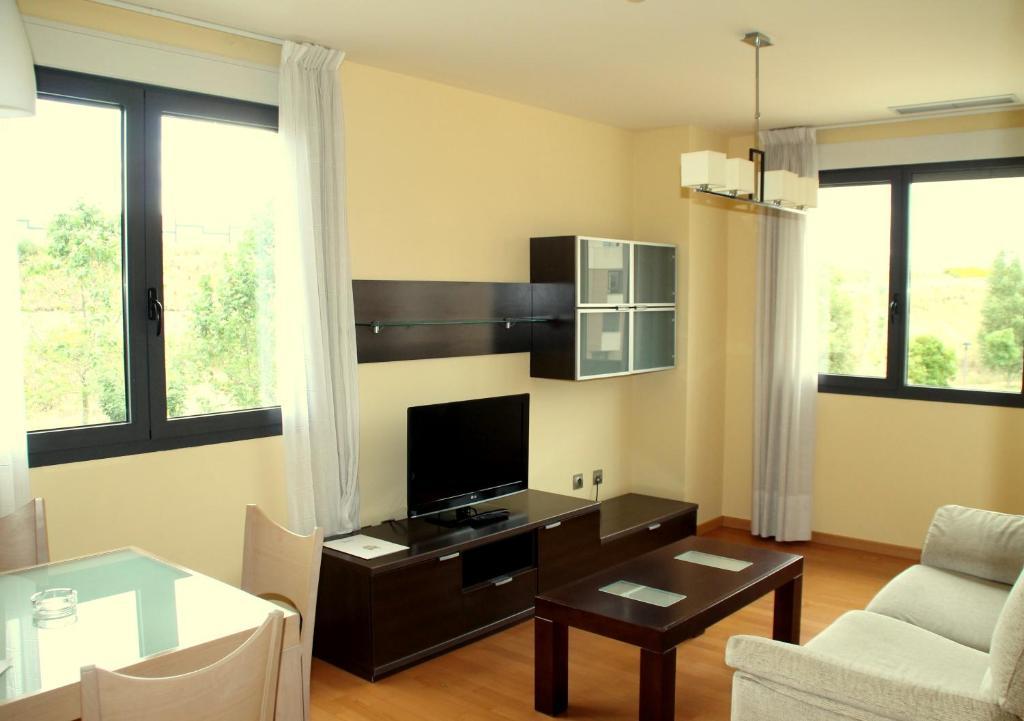 Apartahotel Ribera Arroyo de la Encomienda Εξωτερικό φωτογραφία